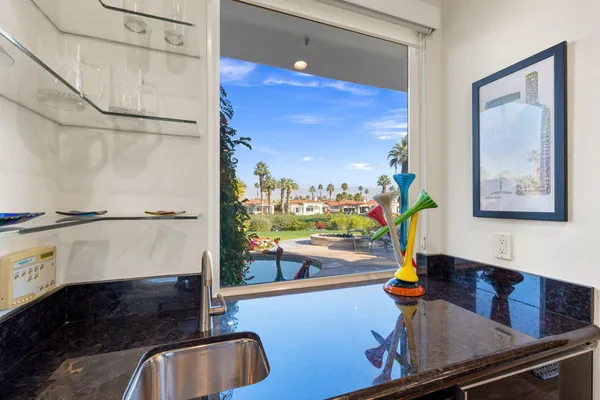 $4,000 | 410 Gold Canyon Drive, Palm Desert, CA 92211