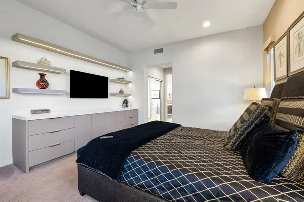 $4,000 | 410 Gold Canyon Drive, Palm Desert, CA 92211