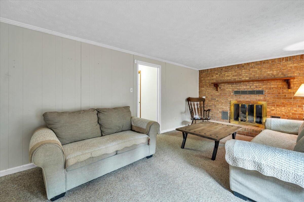 811 Ball Park Road Eagle Rock, VA 24085 - Photo 17 of 51 18-MIB05104
