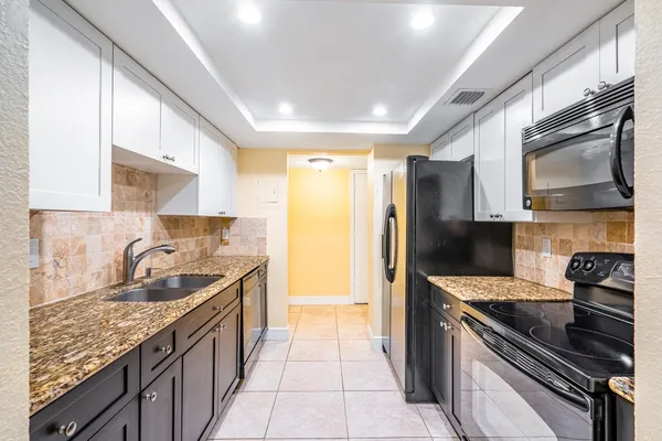 $2,650 | 1111 South Ocean Boulevard, Unit 122, Boca Raton, FL 33432