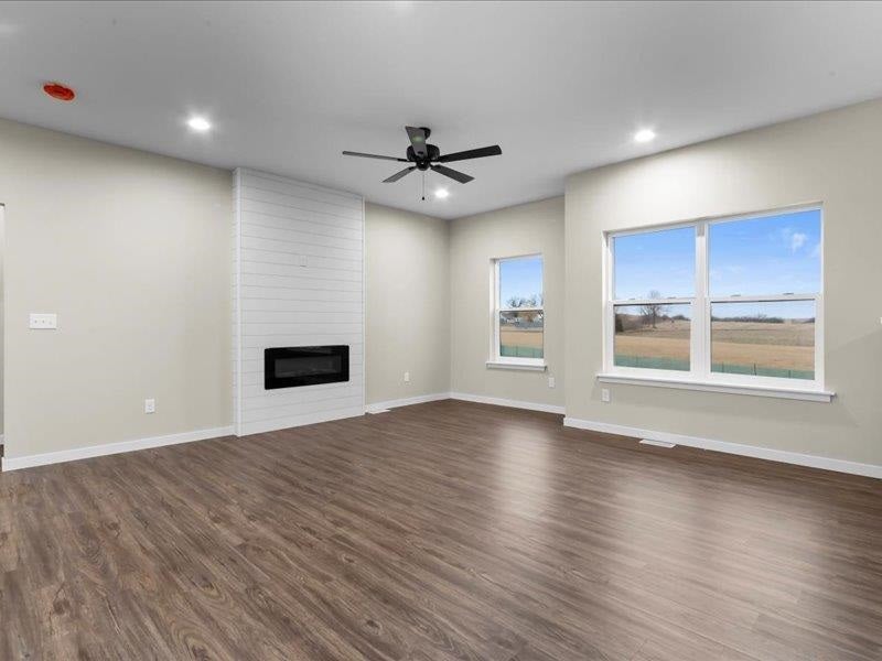 521 Galileo Drive Riverside, IA 52327 - Photo 8 of 22 Gallery Image 8