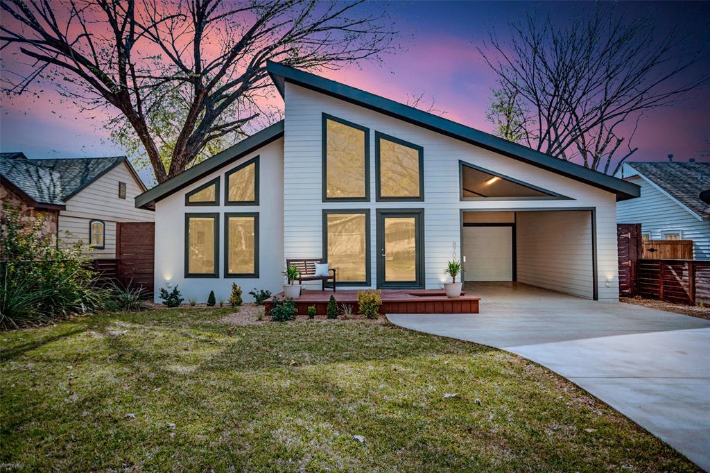 Welcome Home!Two Car Garage and Additional Covered Parking