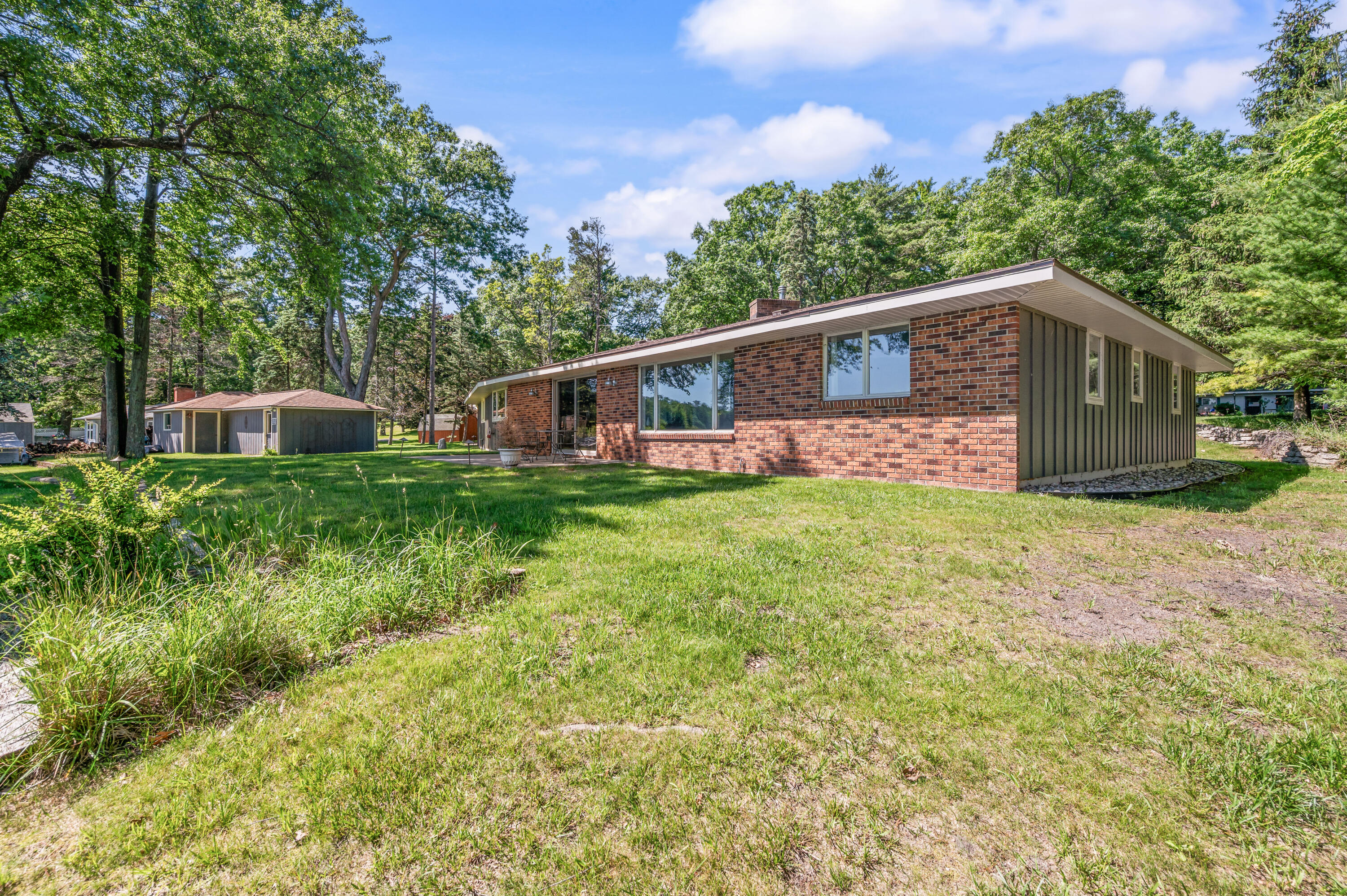 339 McNitt Road Manistee, MI 49660 - Photo 35 of 50 339-McNittRd-Manistee-32