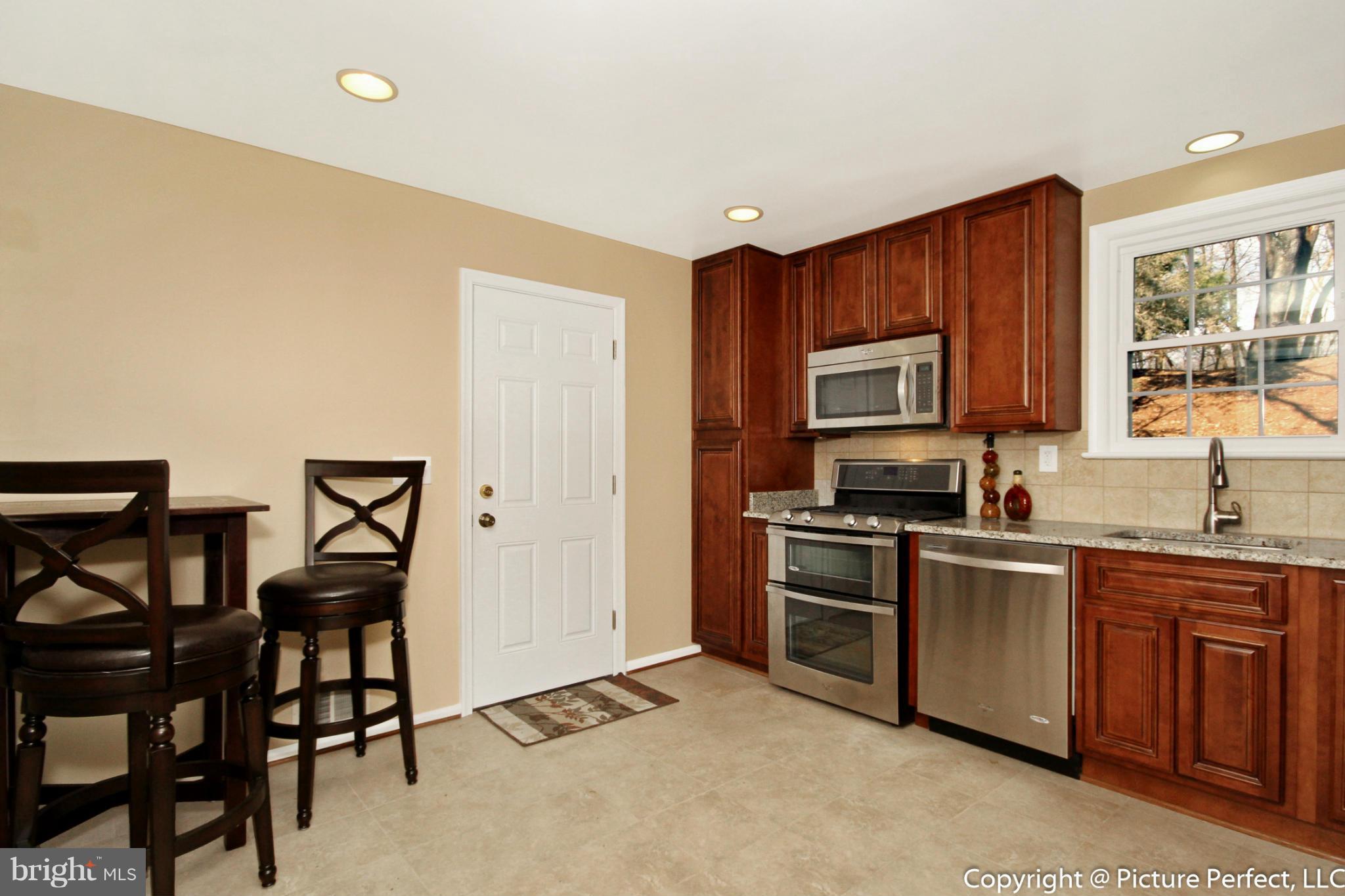 505 Finsbury Road Silver Spring, MD 20904 - Photo 12 of 24 Kitchen