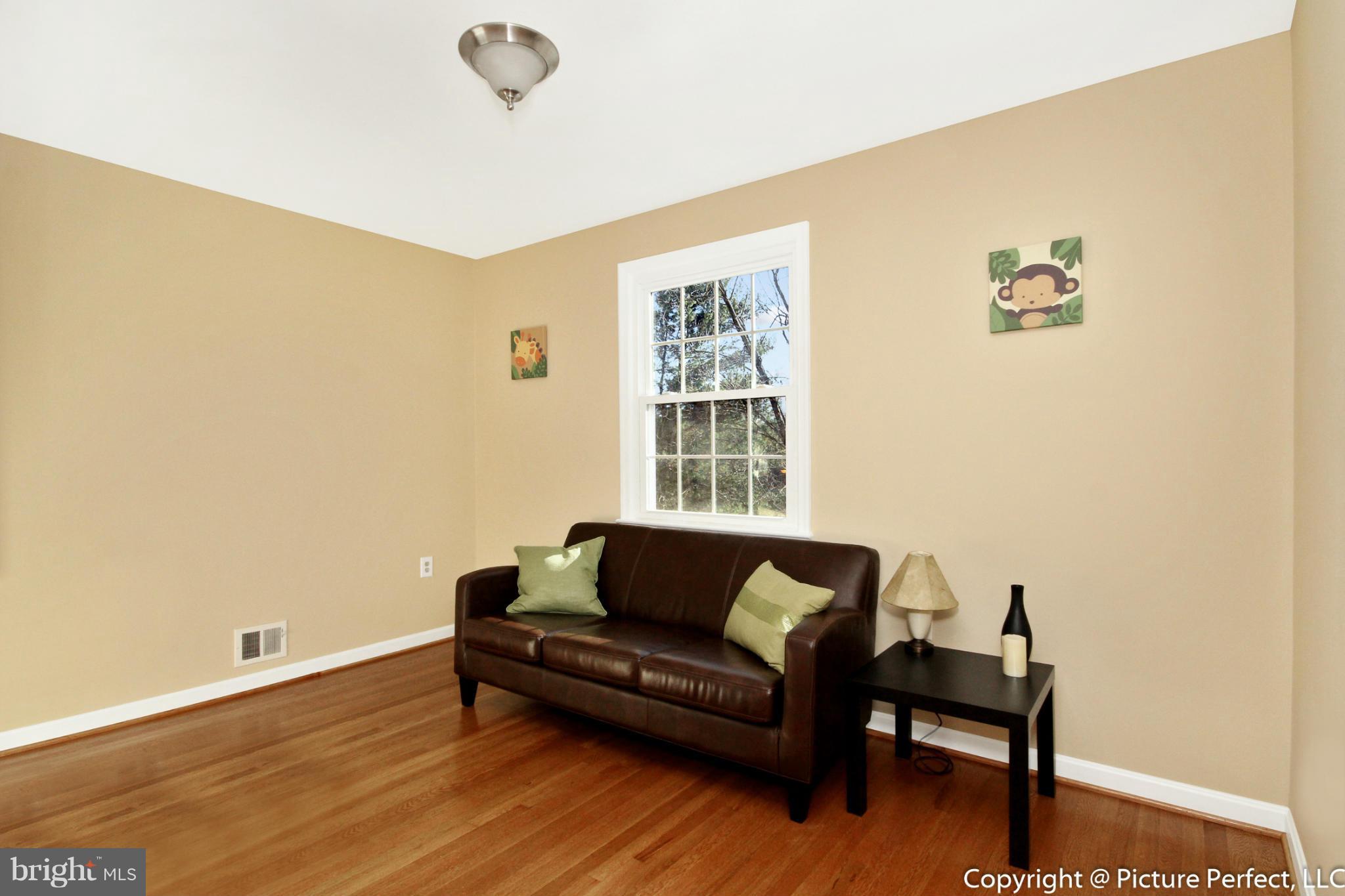 505 Finsbury Road Silver Spring, MD 20904 - Photo 22 of 24 Bedroom