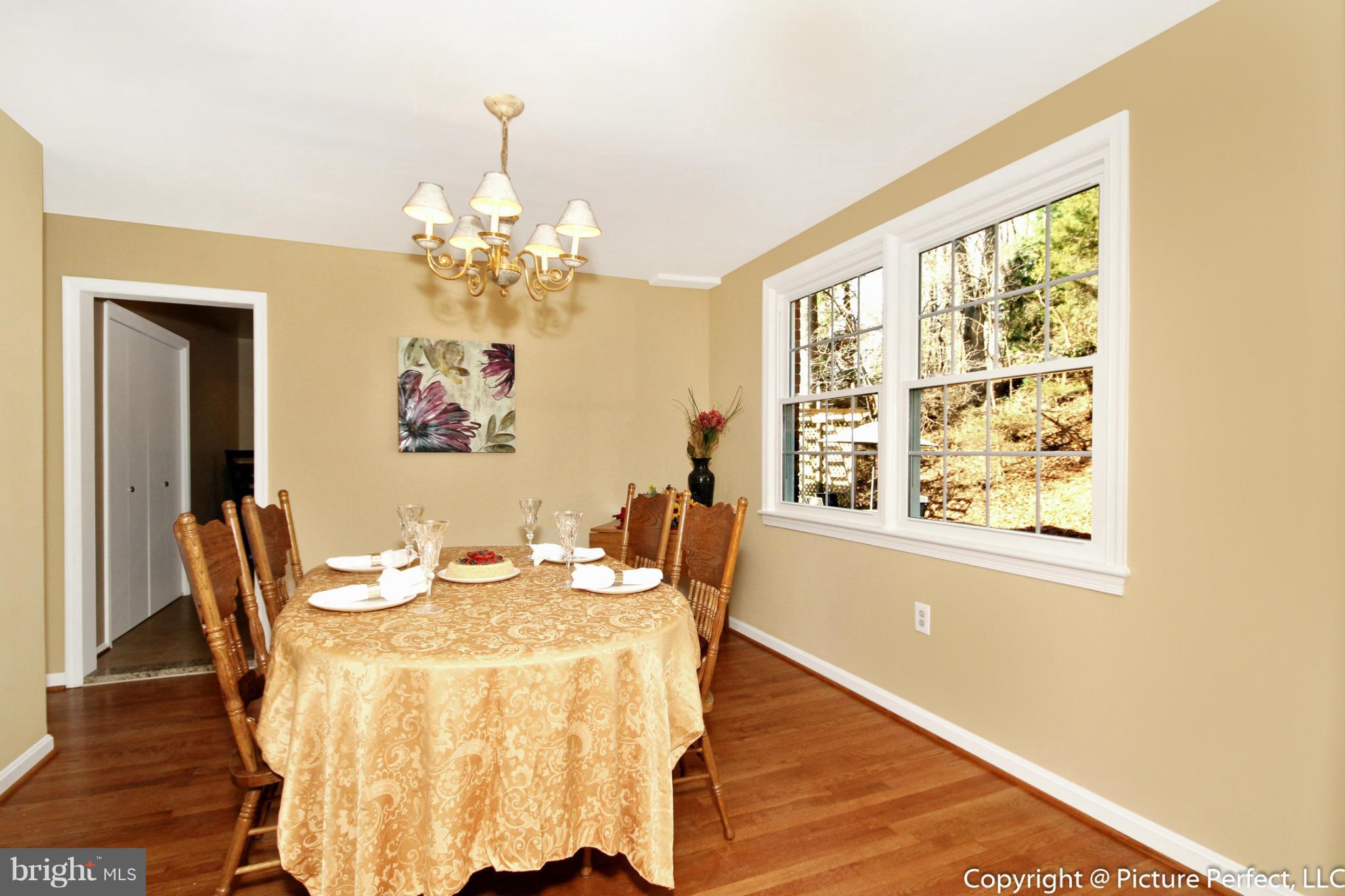 505 Finsbury Road Silver Spring, MD 20904 - Photo 9 of 24 Dining Room
