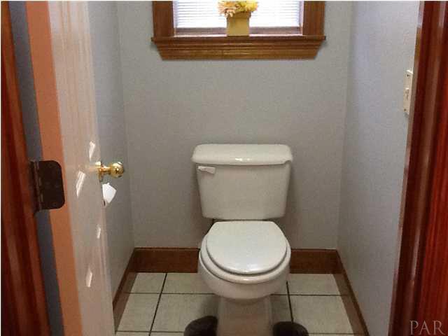 5330 Morgan Ridge Drive Milton, FL 32570 - Photo 14 of 25 Separate Privy
