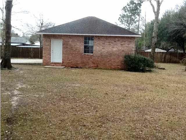 5330 Morgan Ridge Drive Milton, FL 32570 - Photo 22 of 25 Multipurpose Building Side vVew