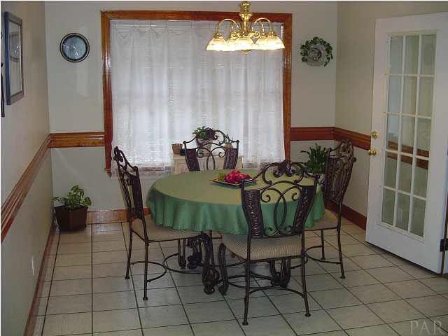 5330 Morgan Ridge Drive Milton, FL 32570 - Photo 8 of 25 Breakfast Nook with Picture Window
