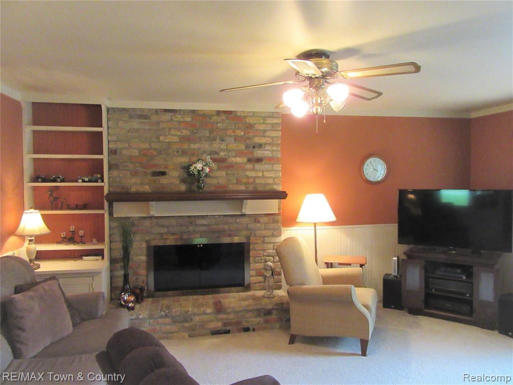 1021 Stonehenge Road Flint, MI 48532 - Photo 16 of 30