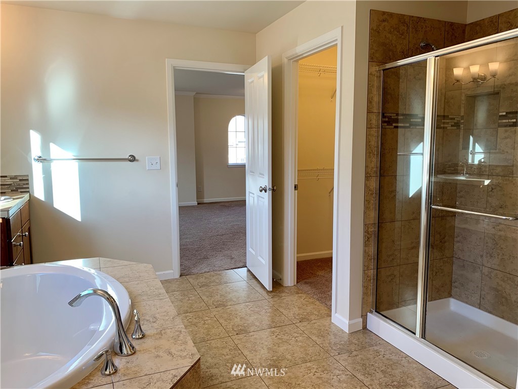 16213 Southeast 138th Place Renton, WA 98059 - Photo 14 of 23 Gallery Image 14