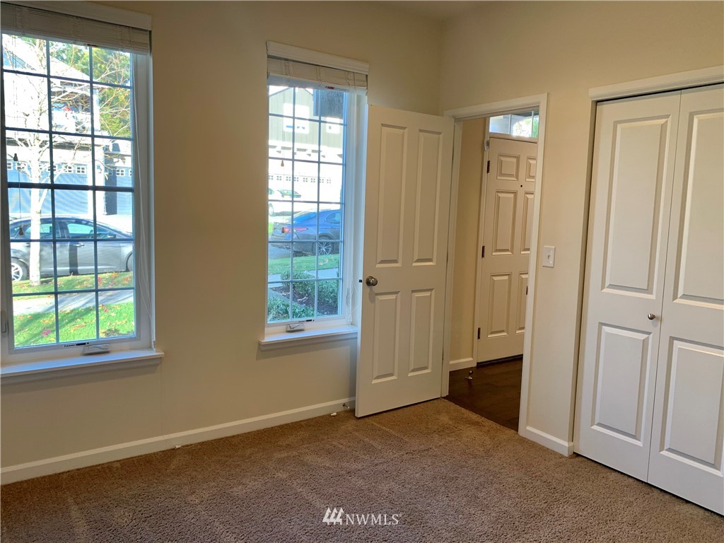 16213 Southeast 138th Place Renton, WA 98059 - Photo 8 of 23 Gallery Image 8