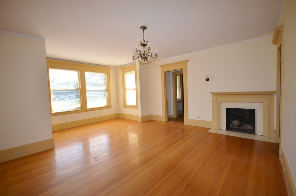 238 Maple Street Springfield, MA 01105 - Photo 15 of 30