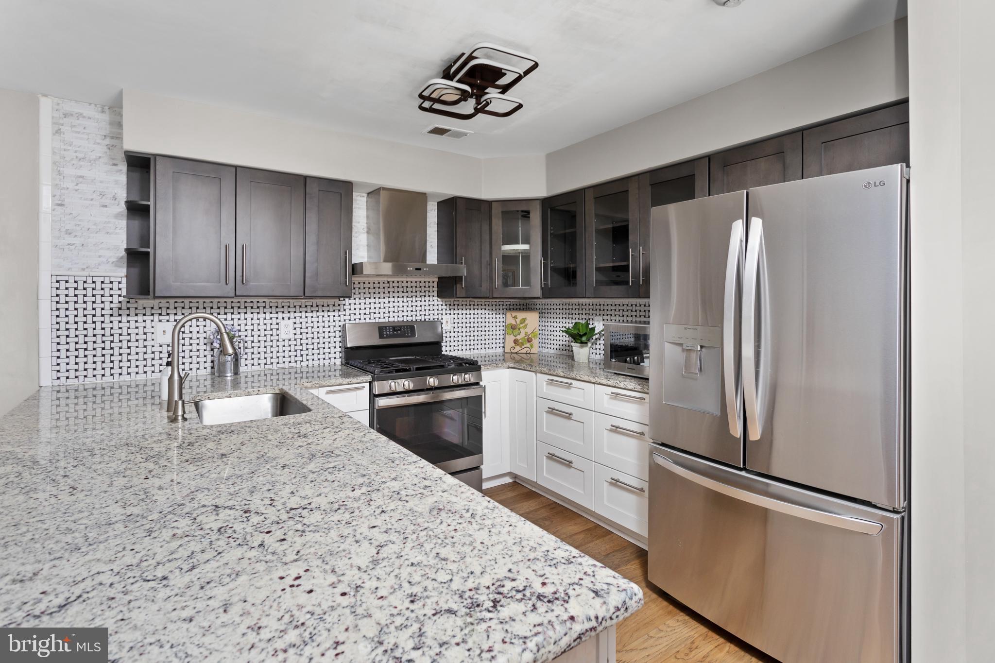 63 Winthrop Road Monroe Township, NJ 08831 - Photo 12 of 30