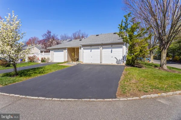 $550,000 | 63 Winthrop Road, Monroe Township, NJ 08831