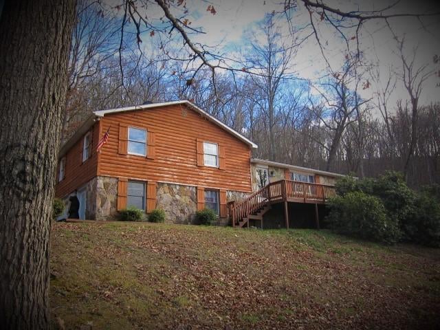 322 Howards Branch Road Hinton, WV 25951 - Photo 2 of 37 Gallery Image 2