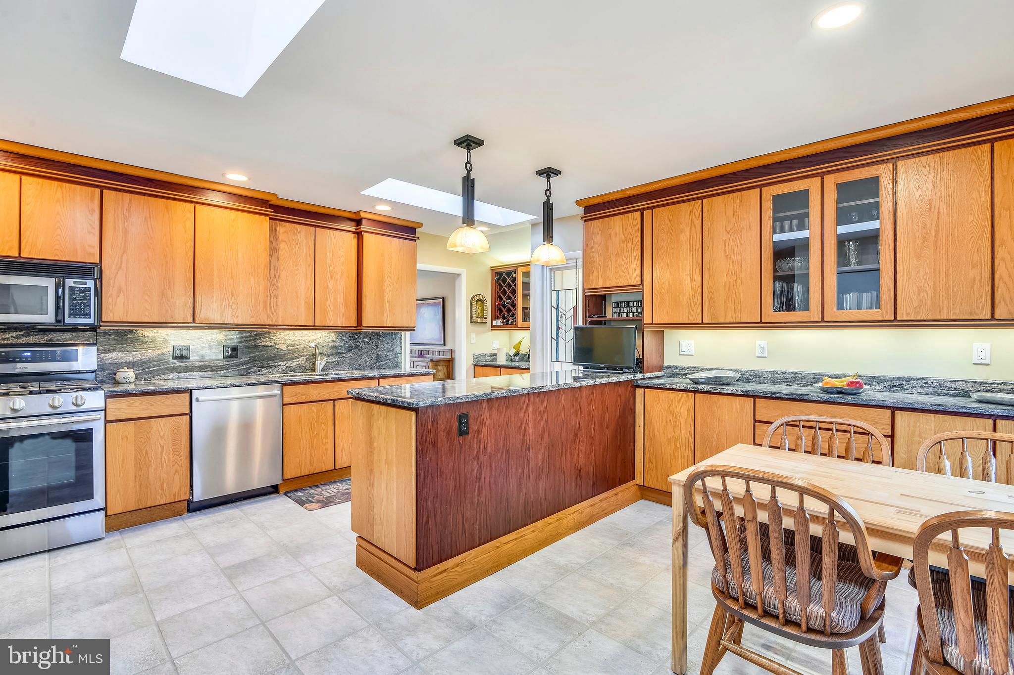 2420 Silver Fox Lane Reston, VA 20191 - Photo 17 of 79