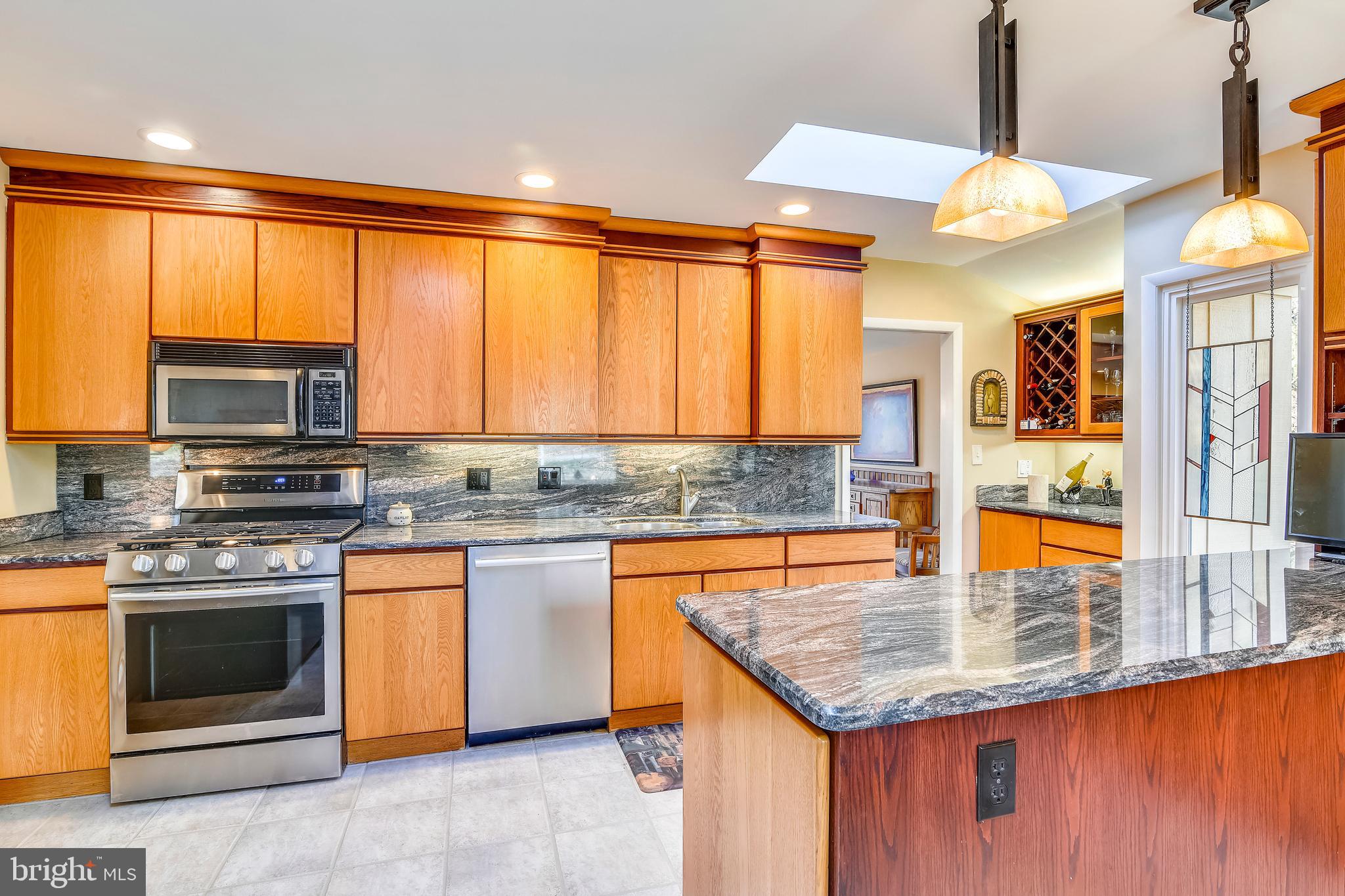 2420 Silver Fox Lane Reston, VA 20191 - Photo 18 of 79 Two mission styled pendants