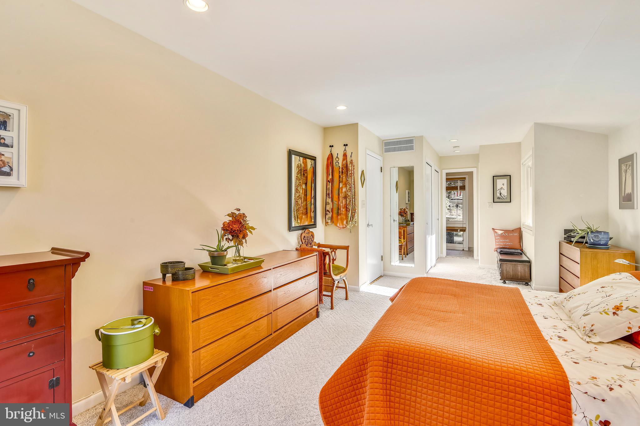 2420 Silver Fox Lane Reston, VA 20191 - Photo 33 of 79 MASTER SUITE