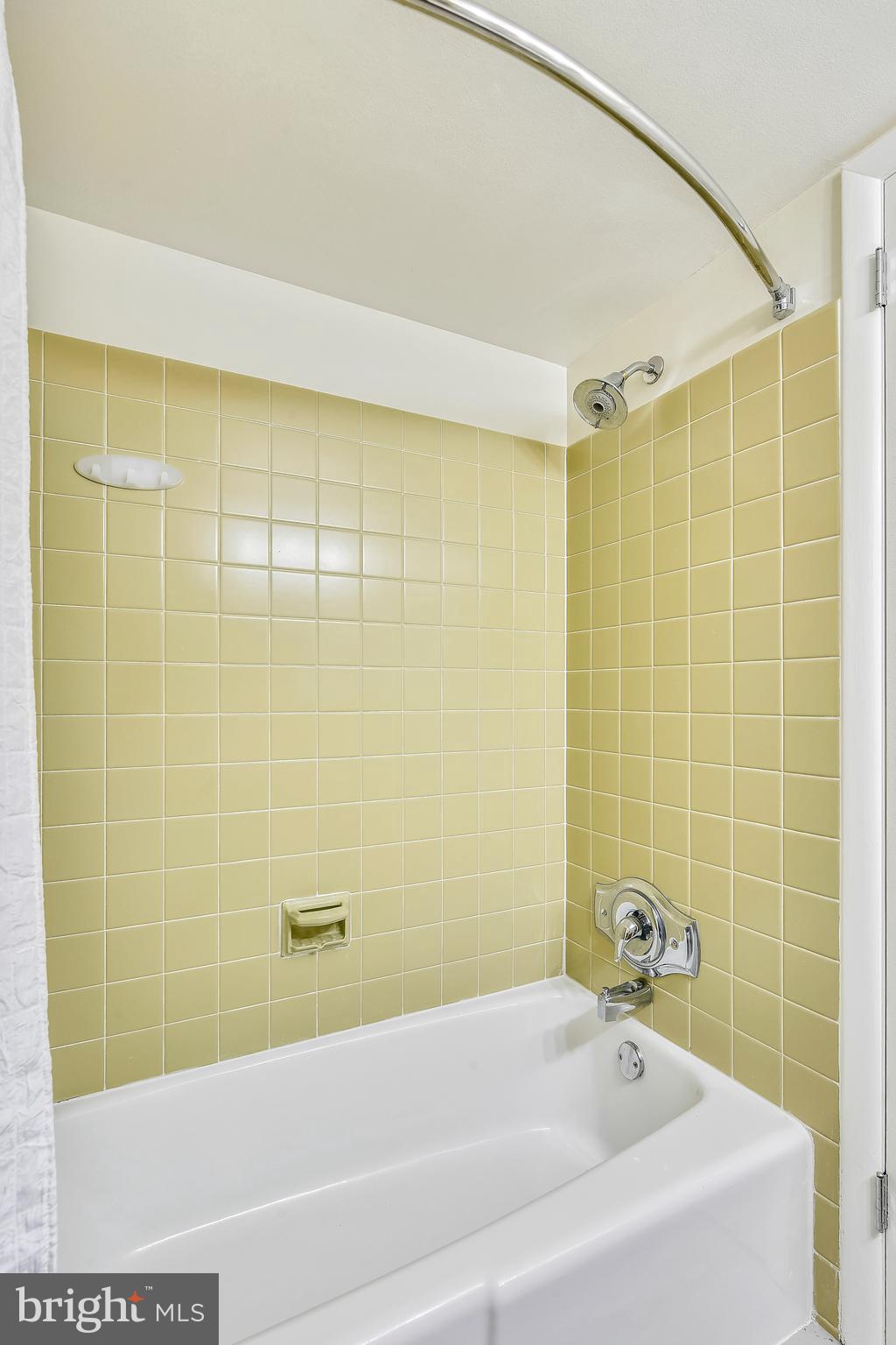 2420 Silver Fox Lane Reston, VA 20191 - Photo 50 of 79 LL FULL BATH