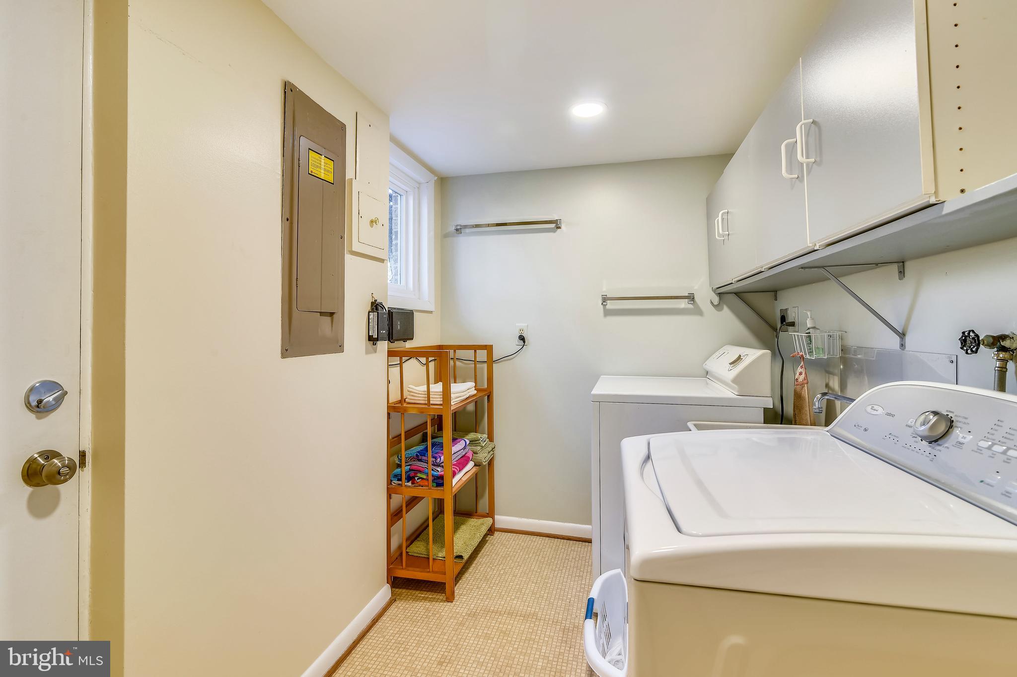 2420 Silver Fox Lane Reston, VA 20191 - Photo 61 of 79 Laundry room