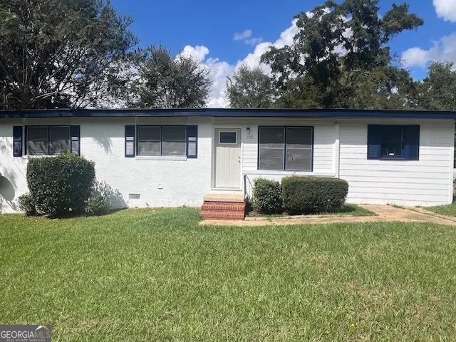 a house that has a outdoor space