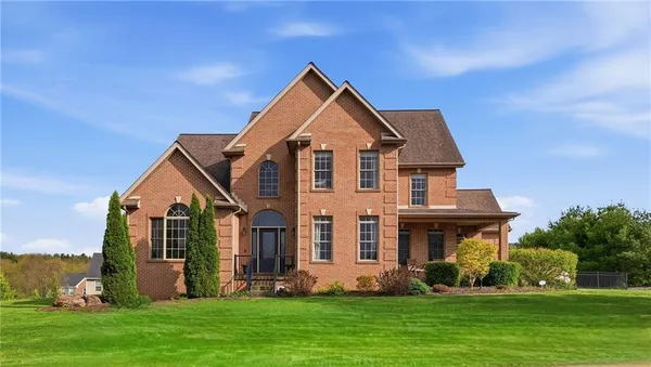 $649,900 | 503 Meadow Lane, Clinton, PA 15026