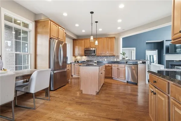 $649,900 | 503 Meadow Lane, Clinton, PA 15026