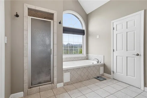 $649,900 | 503 Meadow Lane, Clinton, PA 15026