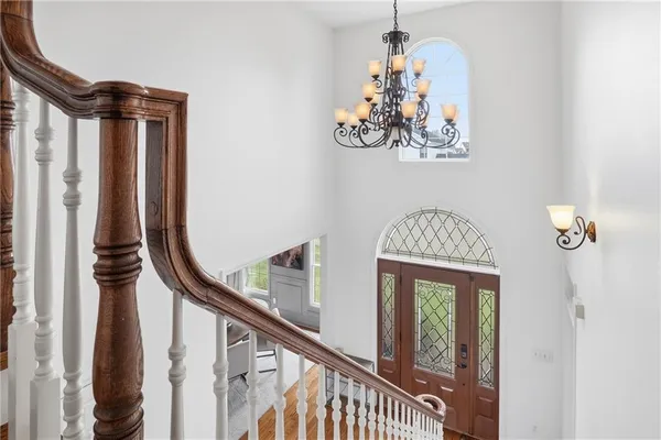 $649,900 | 503 Meadow Lane, Clinton, PA 15026