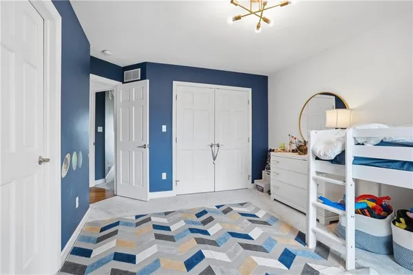 $649,900 | 503 Meadow Lane, Clinton, PA 15026