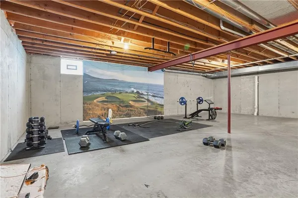 $649,900 | 503 Meadow Lane, Clinton, PA 15026