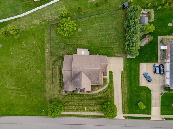 $649,900 | 503 Meadow Lane, Clinton, PA 15026