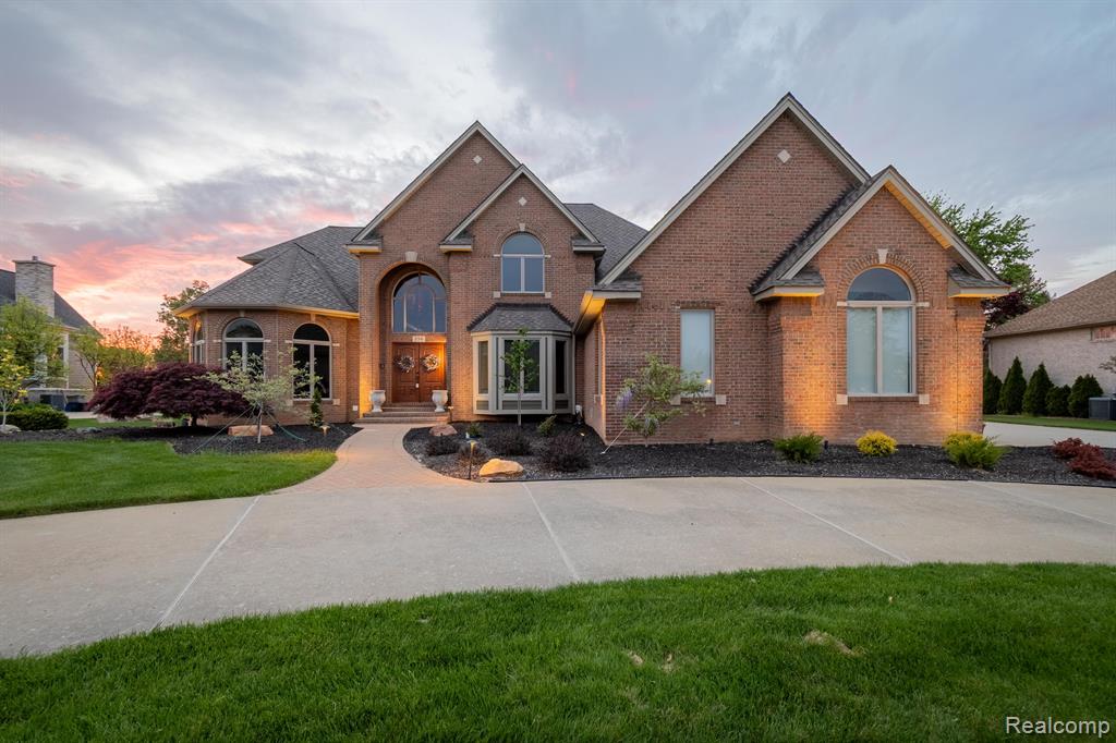 256 Inverness Highland, MI 48357 - Photo 98 of 99 Gallery Image 98