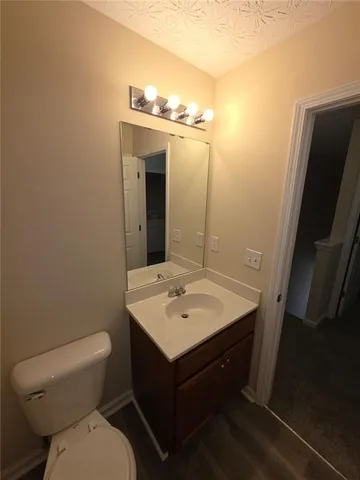 $1,900 | 3856 Shenfield Drive, Union City, GA 30291