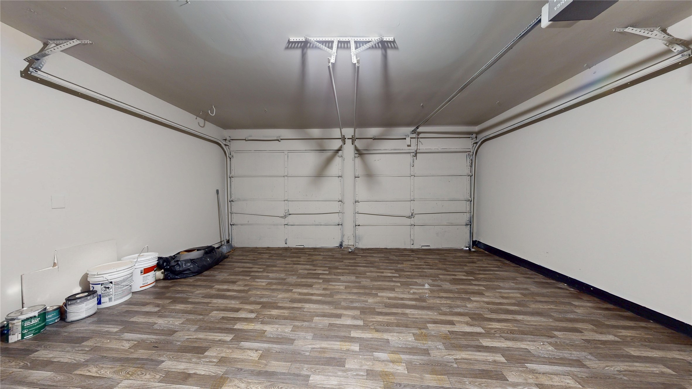 16611 Cheshire Grove Lane Houston, TX 77090 - Photo 16 of 40 a view of a garage