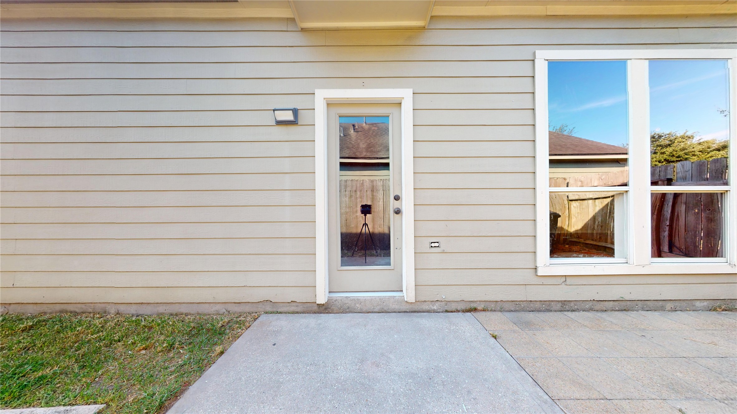 16611 Cheshire Grove Lane Houston, TX 77090 - Photo 38 of 40 a view of front door