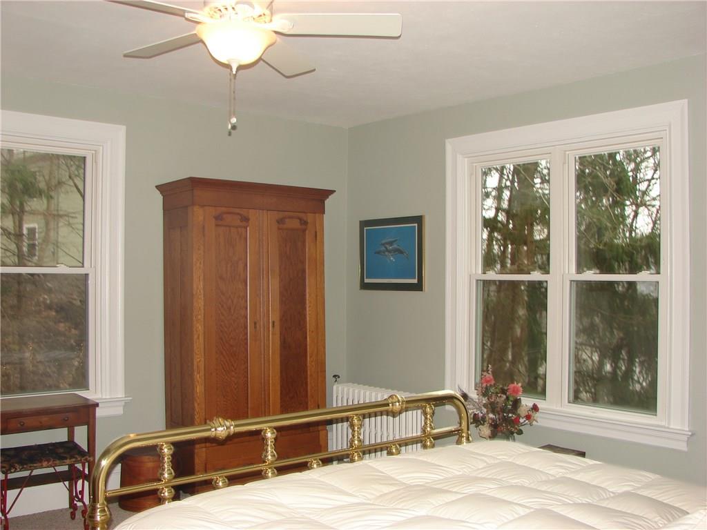 520 Sycamore Road Sewickley, PA 15143 - Photo 13 of 24 Bedroom 1. 17x15