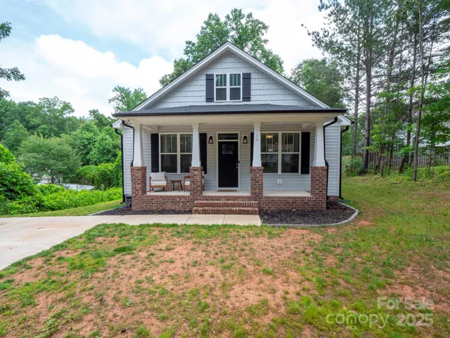 $315,000 | 720 4th Street, Stanley, NC 28164