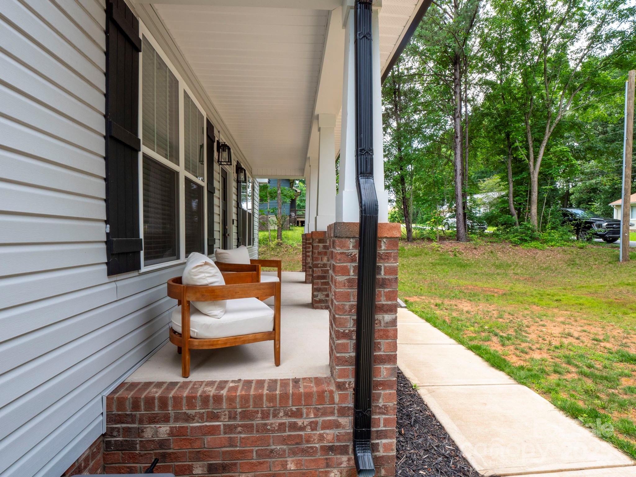 720 4th Street Stanley, NC 28164 - Photo 4 of 33