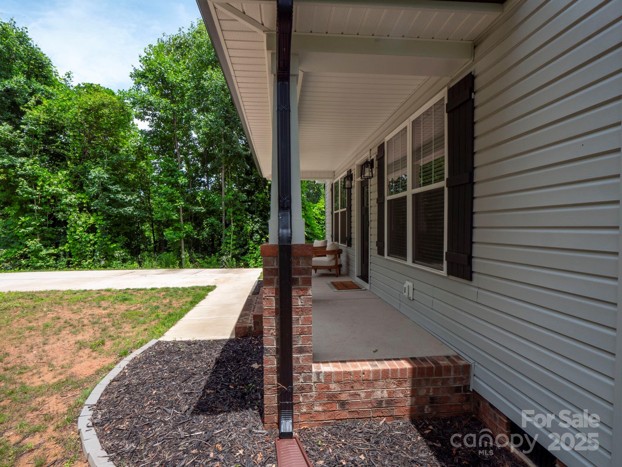 720 4th Street Stanley, NC 28164 - Photo 5 of 33