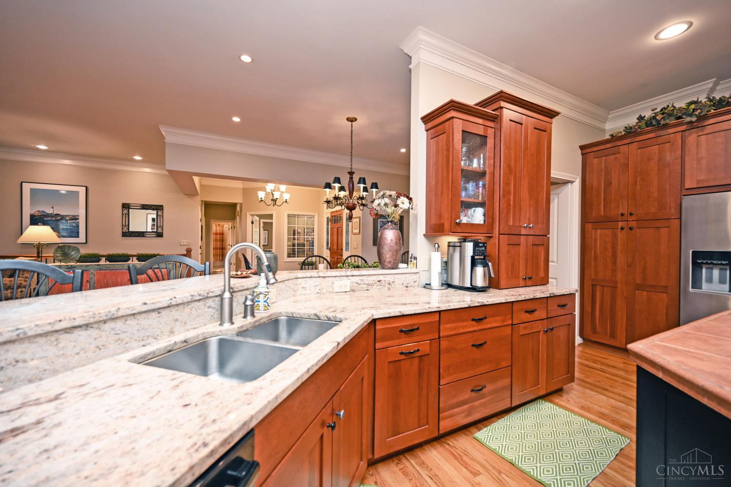 6909 Bennett Road Cincinnati, OH 45230 - Photo 18 of 64 Gallery Image 18