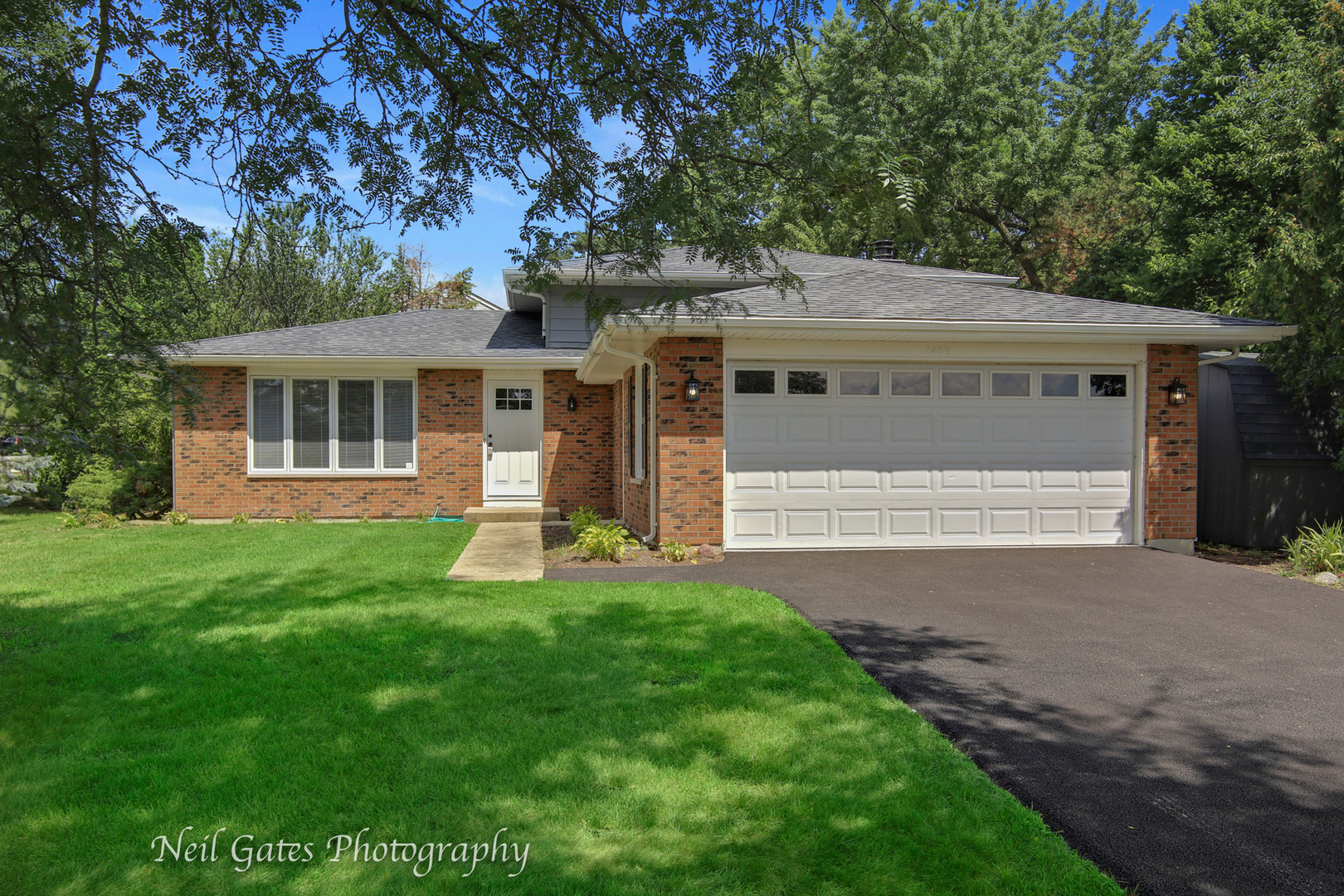 1409 Hill Road Geneva, IL 60134 - Photo 1 of 21