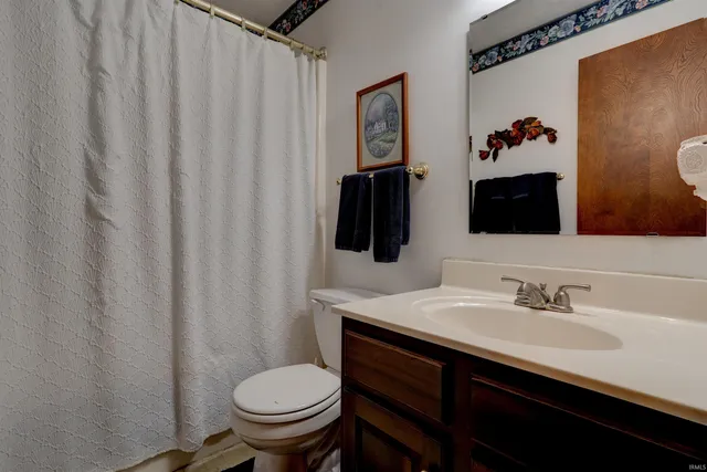 $199,900 | 1084 Star Circle, Santa Claus, IN 47579