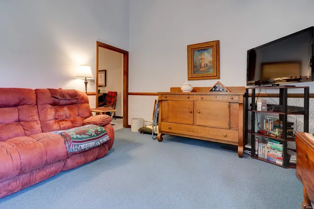 $199,900 | 1084 Star Circle, Santa Claus, IN 47579