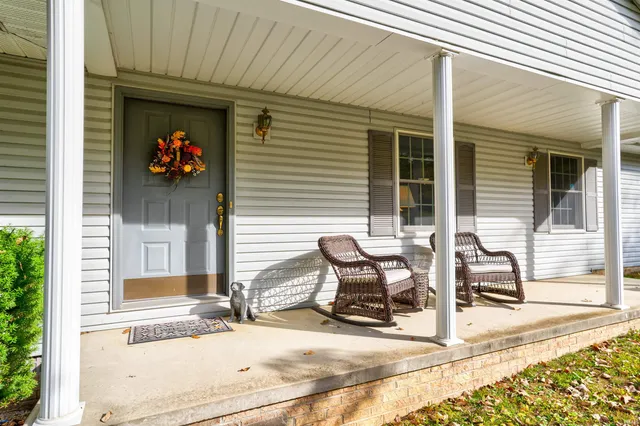 $199,900 | 1084 Star Circle, Santa Claus, IN 47579