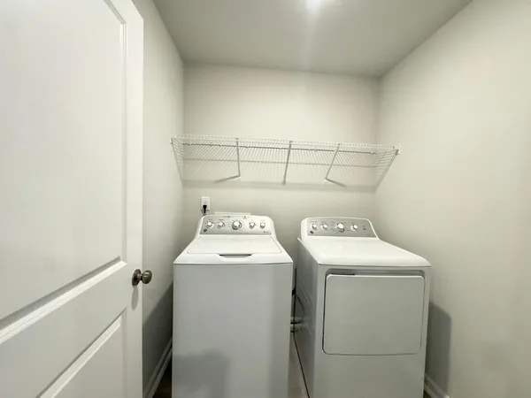 $2,350 | 1856 Alpine Summer Lane, Apex, NC 27502