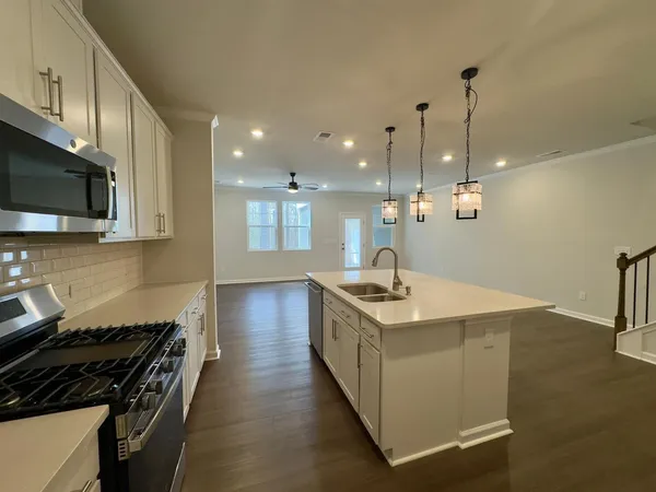 $2,350 | 1856 Alpine Summer Lane, Apex, NC 27502