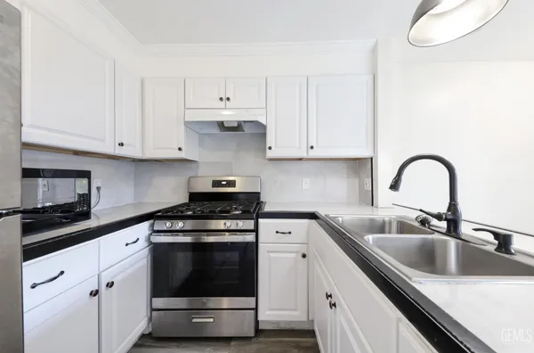 $169,990 | Undisclosed Address, Bakersfield, CA 93309