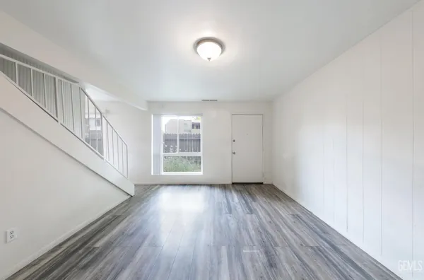 $169,990 | Undisclosed Address, Bakersfield, CA 93309